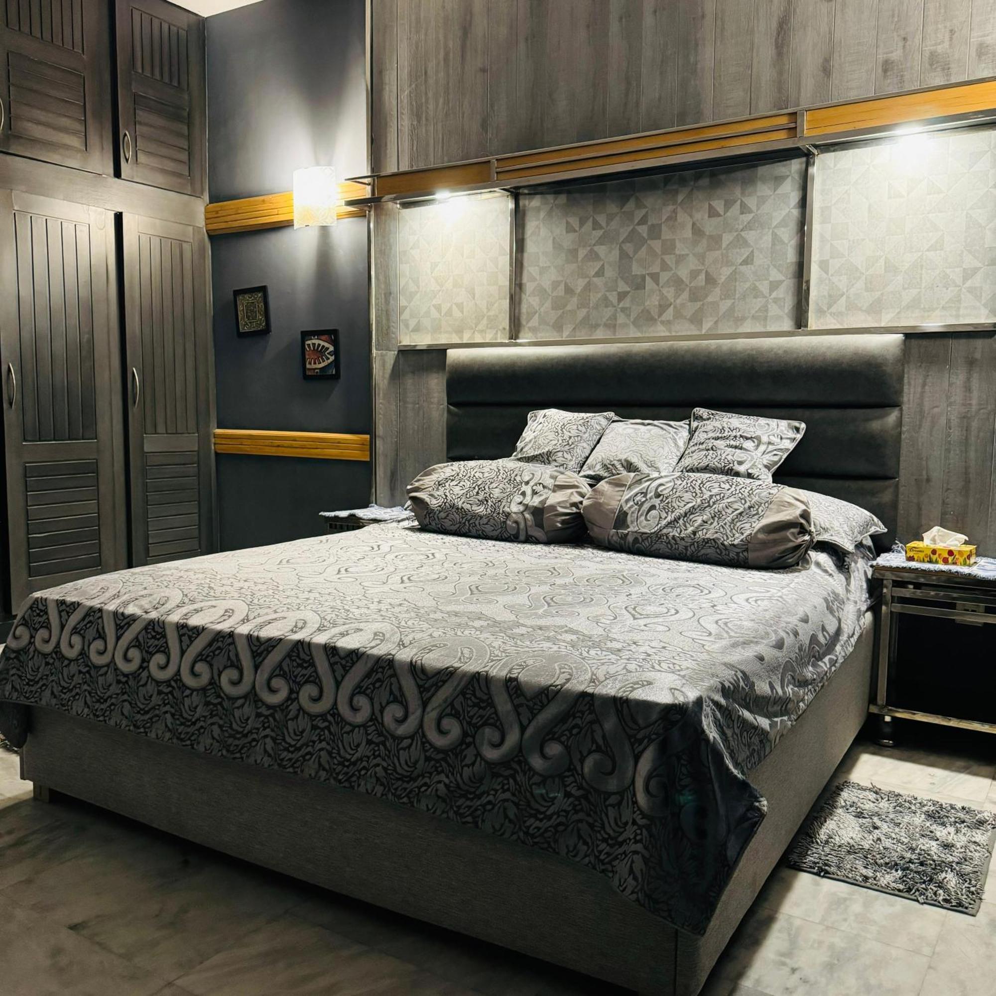 Greenlux Residency Rawalpindi Buitenkant foto