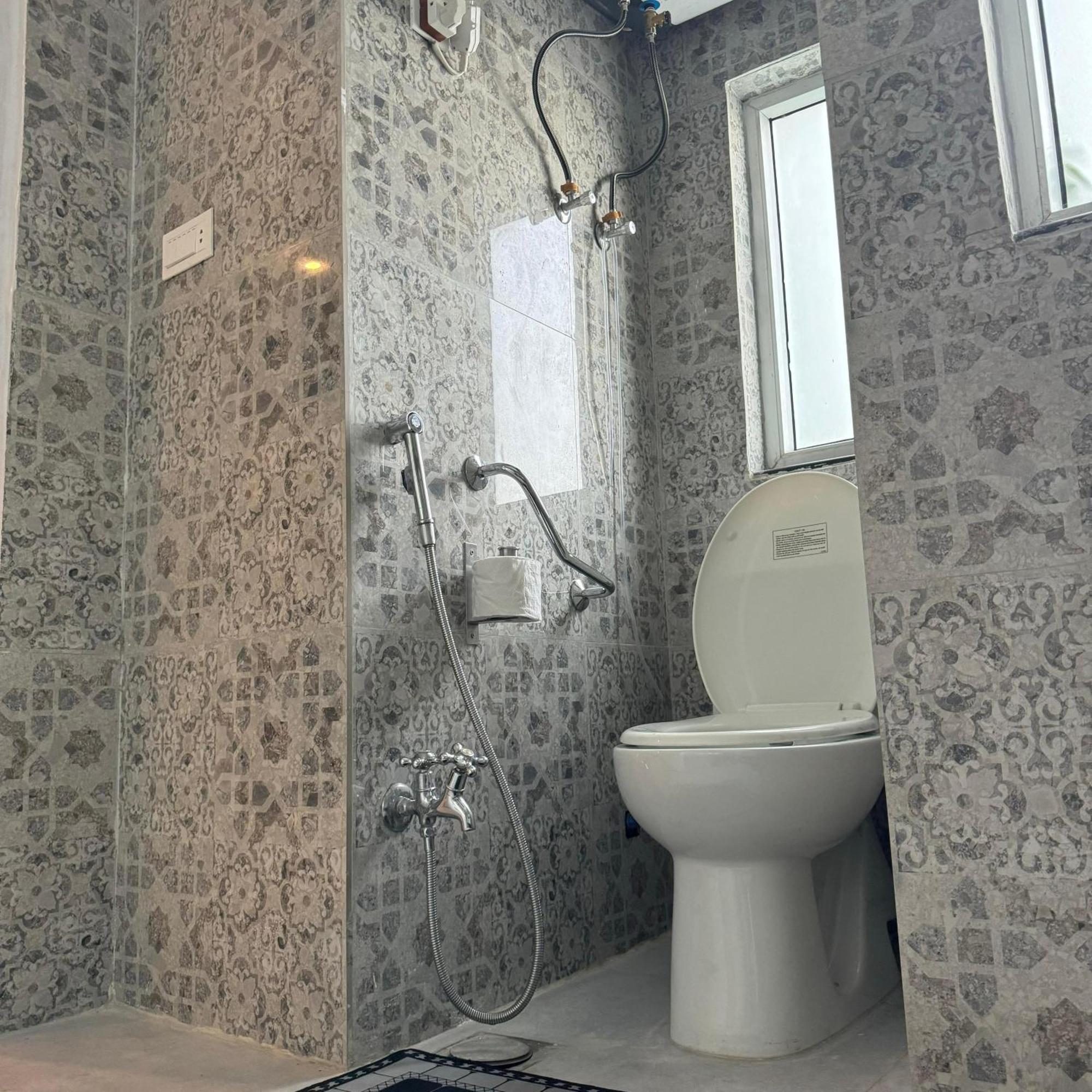 Greenlux Residency Rawalpindi Buitenkant foto